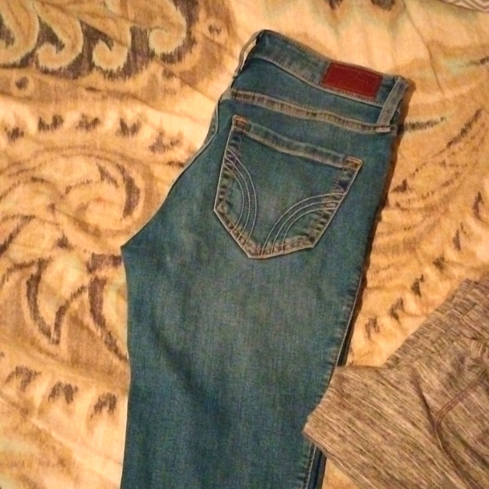 Hollister jeans